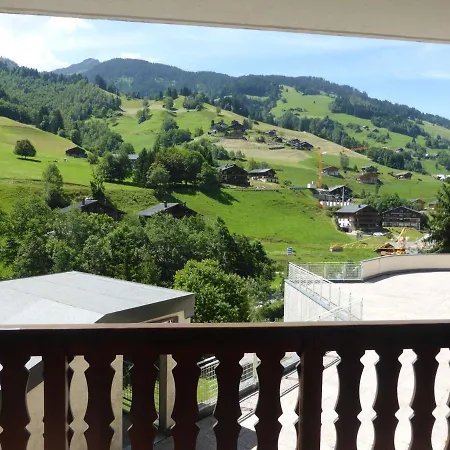 4-6 Pers, Beaufort, Prox. Pistes, Piscine Ete, Parking, Animaux Ok, Bien Equipe - Fr-1-342-151 *