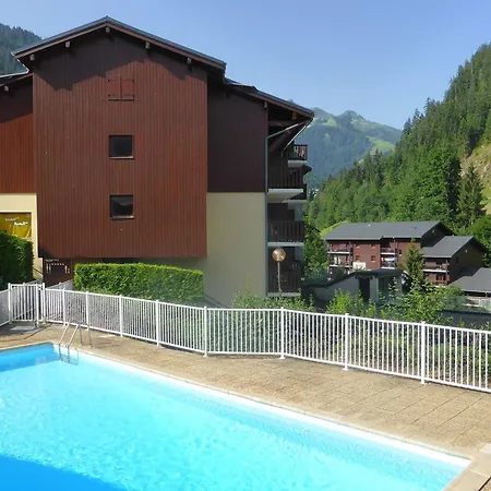 4-6 Pers, Beaufort, Prox. Pistes, Piscine Ete, Parking, Animaux Ok, Bien Equipe - Fr-1-342-151 * Areches